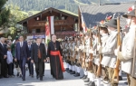 Euregio al Forum di Alpbach: i presidenti Kompatscher e Platter con il cardinale Schönborn (Foto: Land Tirol/Mühlanger)