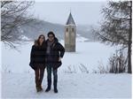 Die Sieger des  Euregio-Gewinnspiels während ihres Aufenthalts im grenzüberschreitenden Skiparadies Reschenpass, im Bild Cecilia Meggio aus dem Trentino - Foto: Euregio