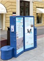 È partita lo scorso sabato 6 maggio l’iniziativa del Touriseum per i 700 anni di Merano: undici bauli azzurri sparsi per la città che raccontano come si divertivano i turisti cento anni fa