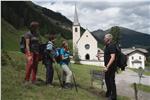 Pellegrini alla chiesa Maria Schnee di Kalkstein nel Tirolo dell’est.