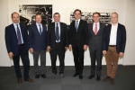 Grünes Licht zum Fusionsvertrag von SEL und Etschwerken von (v.l.) Vizebürgermeister Giorgio Balzarini, BM Günther Januth, BM Luigi Spagnolli, LH Arno Kompatscher, LR Richard Theiner und Vizebürgermeister Klaus Ladinser./Foto LPA  