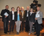 Josef Rohrer, Carl Otto e Eberhard von Deuster con famiglie ed il direttore del museo Paul Rösch hanno presentato il nuovo libro su storia (e storie) di Castel Trauttmansdorff. Foto: USP/Touriseum.