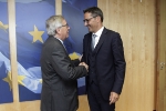 Cordiale incontro a Bruxelles del presidente Kompatscher con il presidente della Commissione UE Juncker (Foto USP/Louvet)