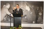 Il presidente Arno Kompatscher saluta i presenti a Castel Firmiano Foto: LPA/ O. Verant