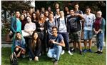 Gli studenti delle due scuole professionali che hanno preso parte al progetto di scambio linguistico 