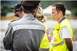 Freiwillige Feuerwehren und Rettungskräfte sind nur zwei der vielfältigen Wirkungsbereiche der Freiwilligen. Foto: LPA/ohn 