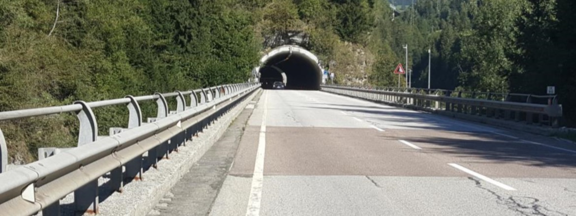 Wiederaufbau der Brücke über den Eisack auf der SS 12 bei Km. 512,900 - Ortschaft Gossensass