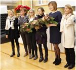 Franca Toffol, Elisabeth Nössing, Verena De Monte, Julia Mair, LRin Martha Stocker und Ulrike Oberhammer (FOTO: LPA/Silvana Amistadi)